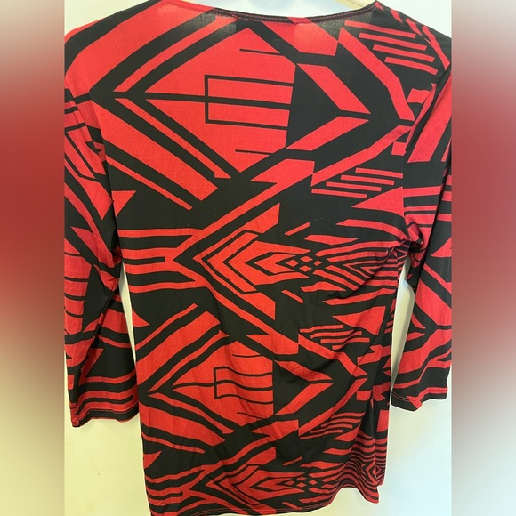 Karen Kane drape style top size medium - Picture 4 of 5